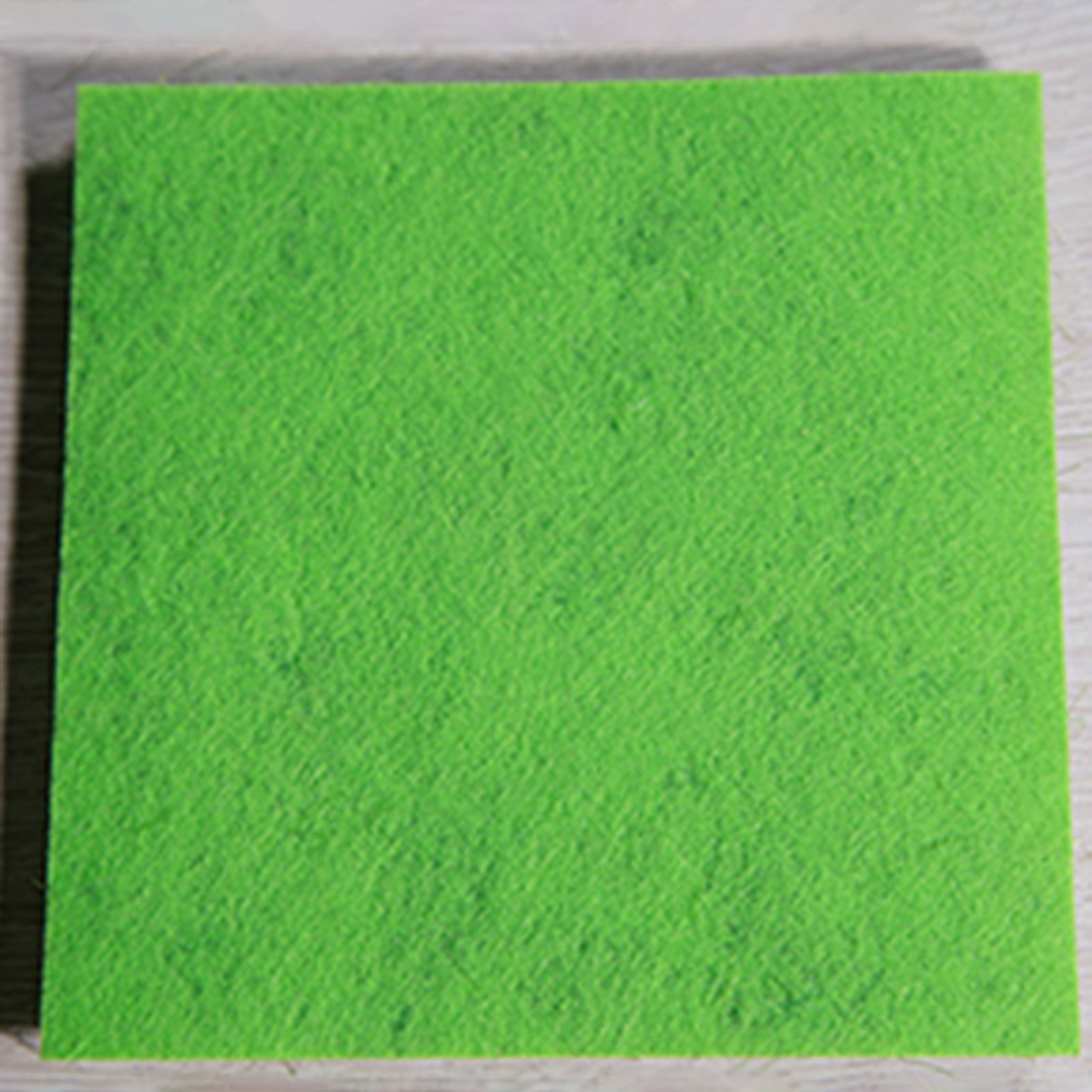 8Pcs Chicken Nesting Box Pads for Laying Eggs - Washable Hen Nesting Pads for Chicken Farm, Artificial Grass Chicken Bedding Rug Carpet Synthetic for Garden Lawn Indoor Outdoor