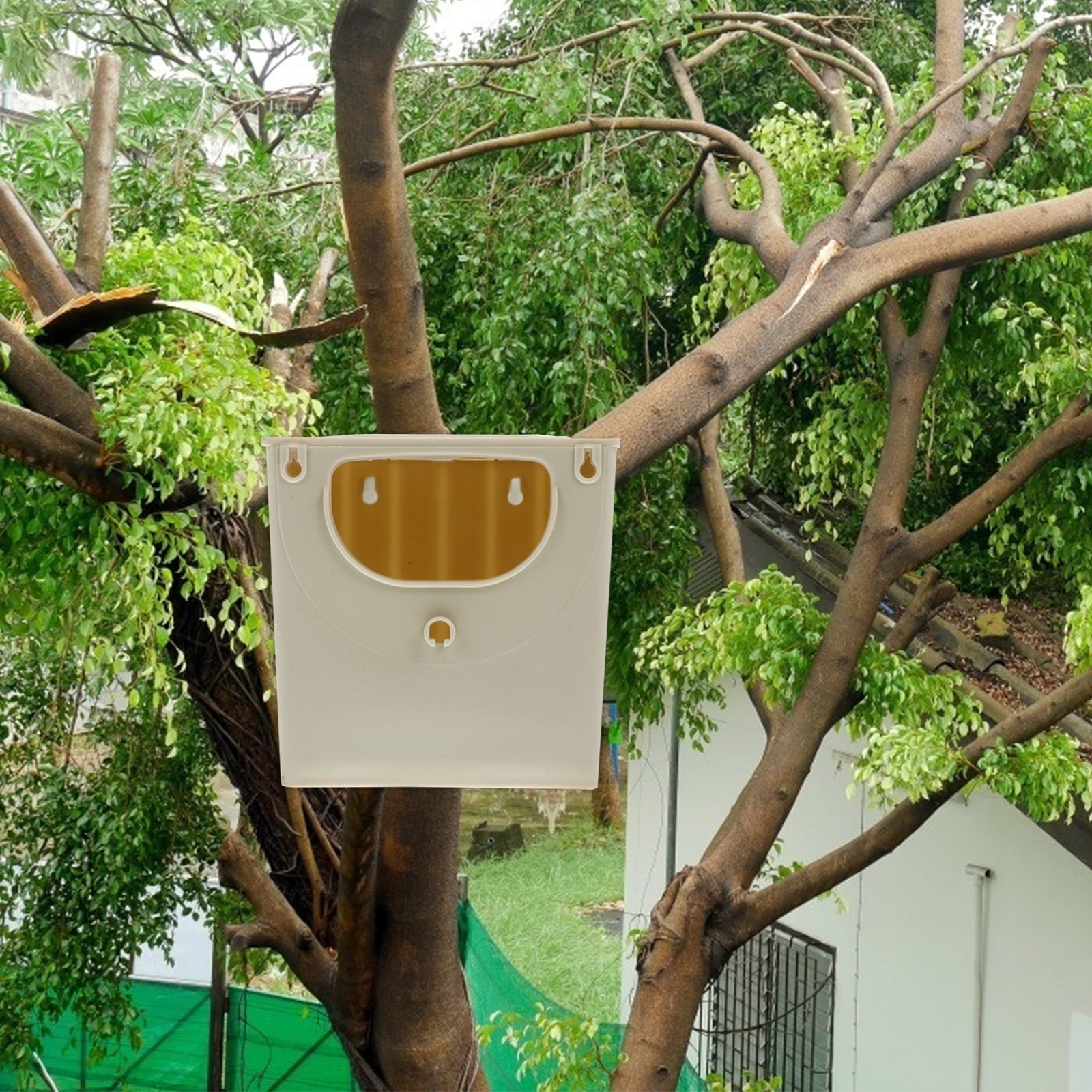 Raindrops  Nesting Boxes for Birds Squirrel Hideaway Hut Breeding